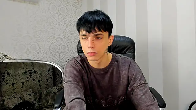 ClarkBev live sex cam