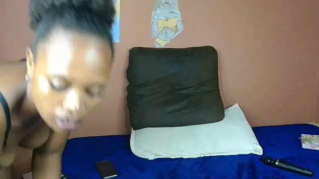 Horny_Ogle's cam snapshot