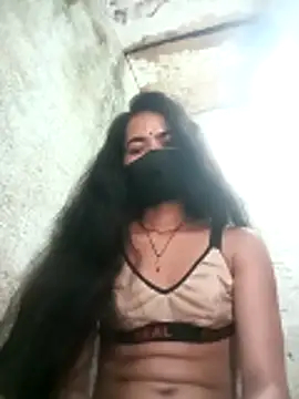 Sunali_Bendre's cam snapshot