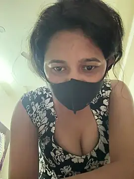 raavigirl's cam snapshot