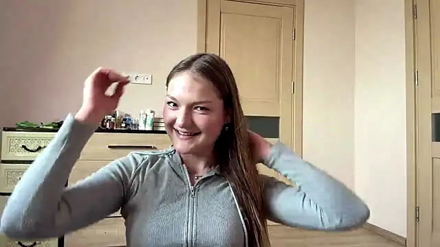 Milayouknow's cam snapshot