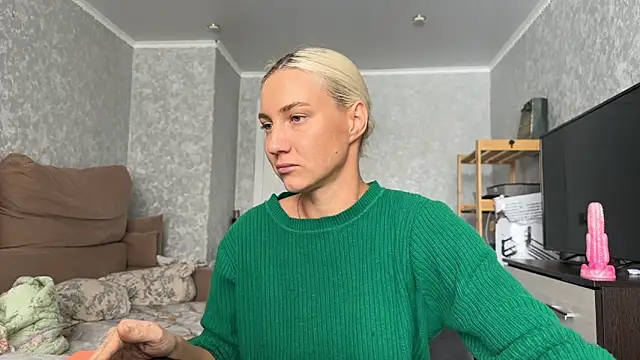 AnneBall live sex cam