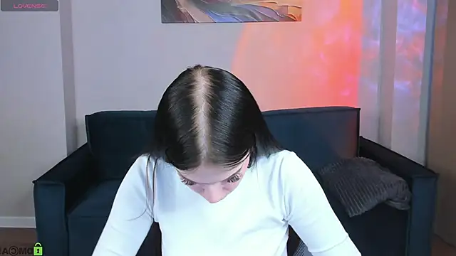 linajourney's cam snapshot