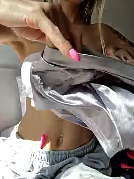 Luna_Veil's cam snapshot