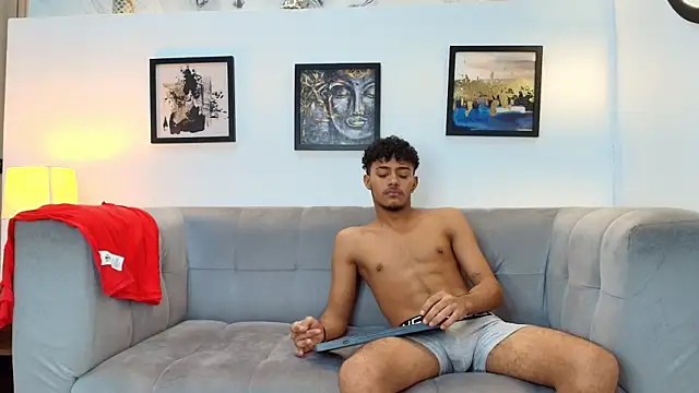 DIAMOND_BLACKS live sex cam