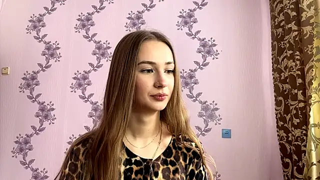 LacieHelaire's cam snapshot