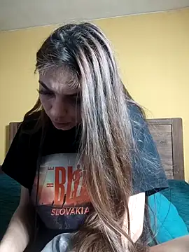 AntoniaHottie's cam snapshot