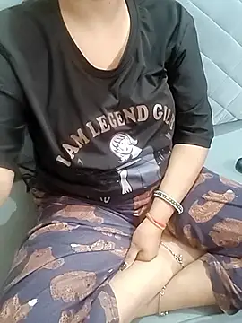 tight_pussy57's cam snapshot