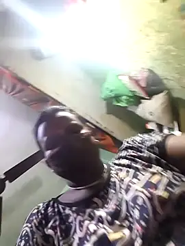 PRIYAGOYAL's cam snapshot