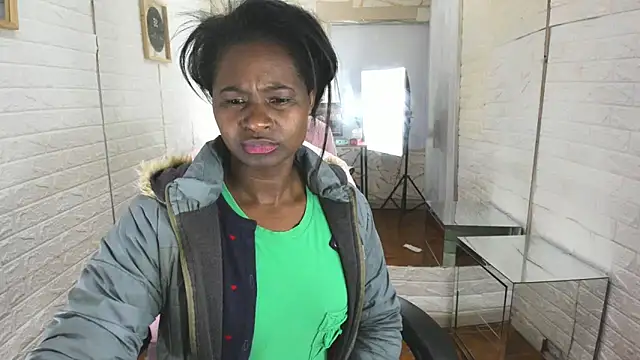 Betany_Grey's cam snapshot