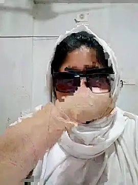 Nusrat-N's cam snapshot