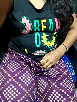 telugu_modal_divya's cam snapshot