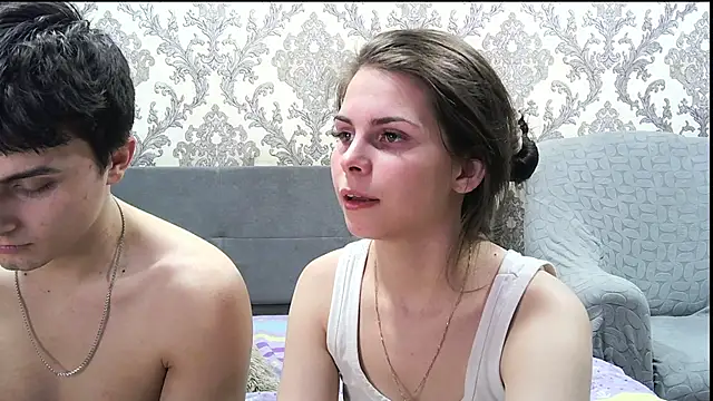 AmandaCouple's cam snapshot