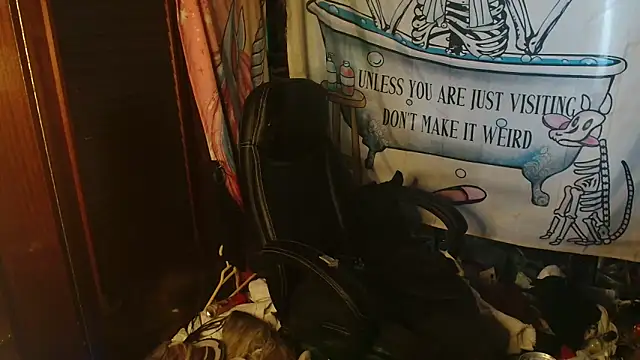 Ombeline1 live sex cam