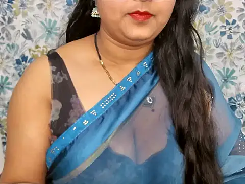 YOUR_URVI_'s cam snapshot