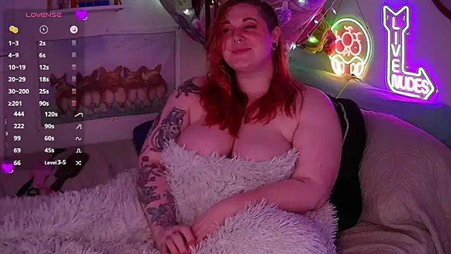 opalreigning live sex cam