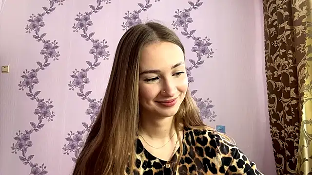 LacieHelaire's cam snapshot