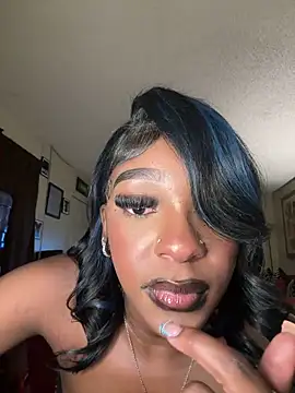 MidnightChanel's cam snapshot