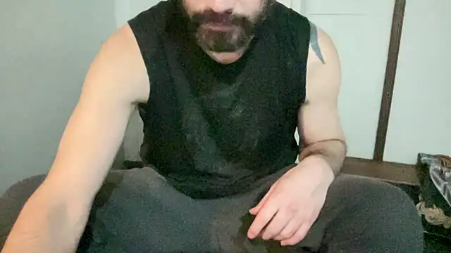 alphajoshkosh's cam snapshot