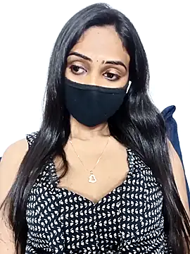 Yours-Bebo's cam snapshot