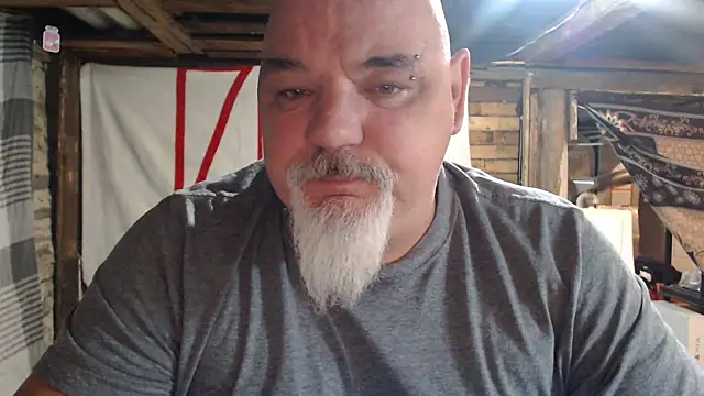 Newfiesausage1972 live sex cam