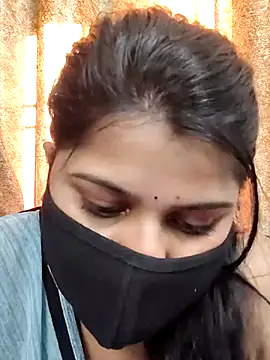 Hotty-simran's cam snapshot