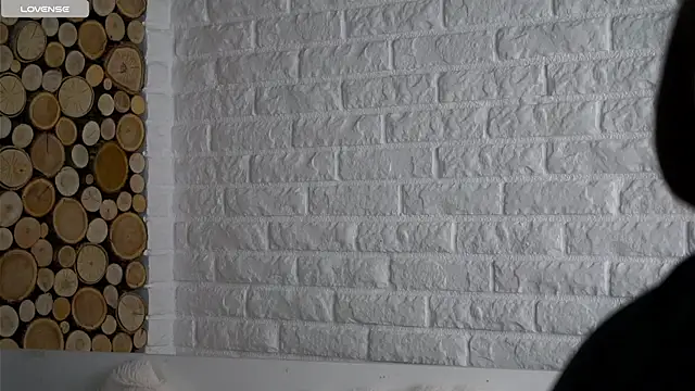 LowOncoming live sex cam