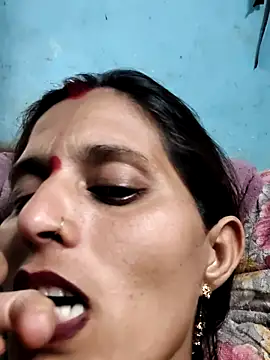 Bhavna8080's cam snapshot