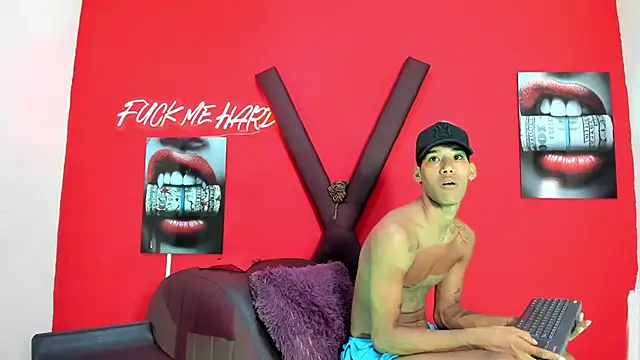 GREEN_BOYS live sex cam