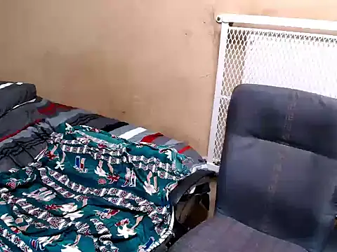 MatureNesh's cam snapshot