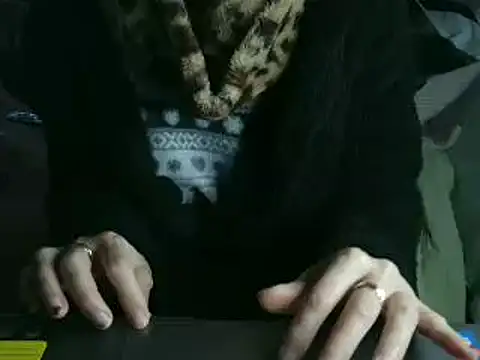 VeneRed's cam snapshot