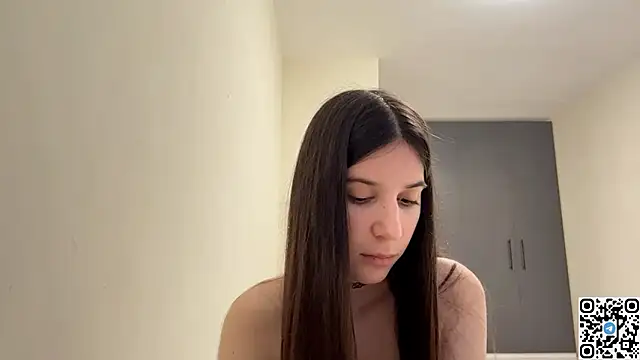 NiaWelchel's cam snapshot