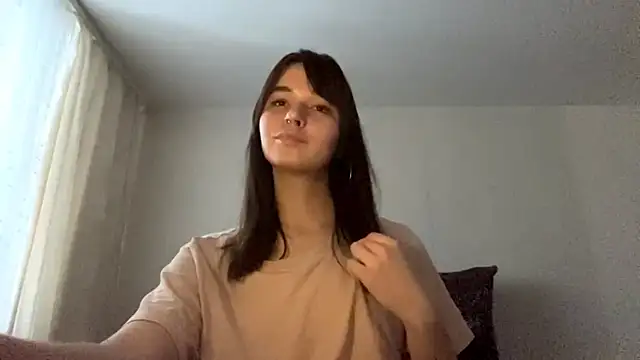 LoreanHertlein's cam snapshot