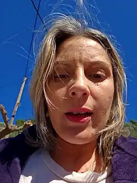 VIKS_SECRET's cam snapshot