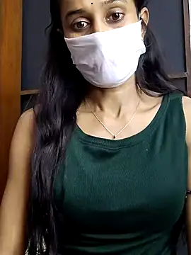 Saharaa's cam snapshot