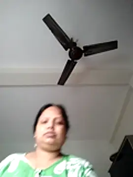 deepika_padukoni44's cam snapshot