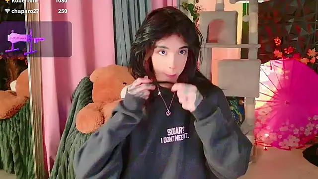 Ari-Nana live sex cam