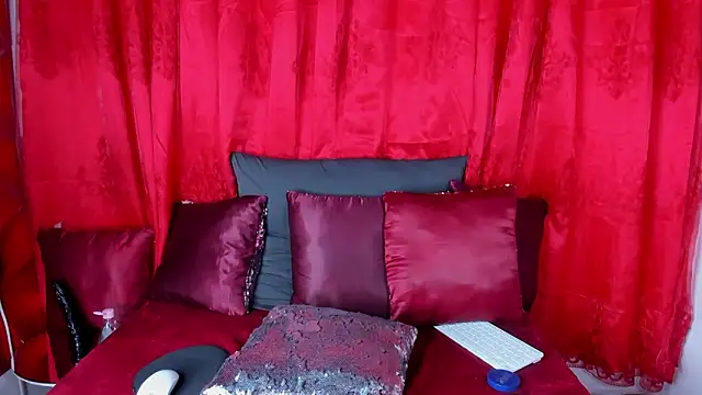 ZAMMIRA live sex cam