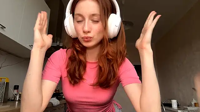 CordeliaEll's cam snapshot