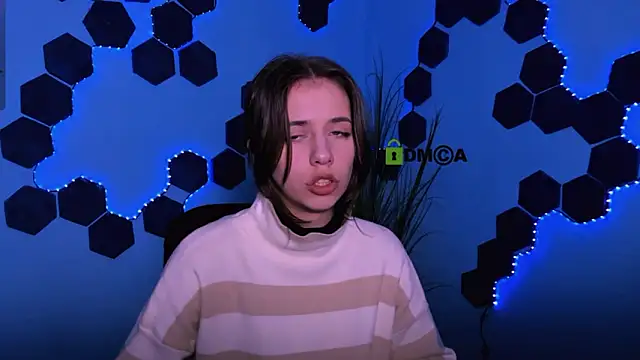 cleo_cool's cam snapshot