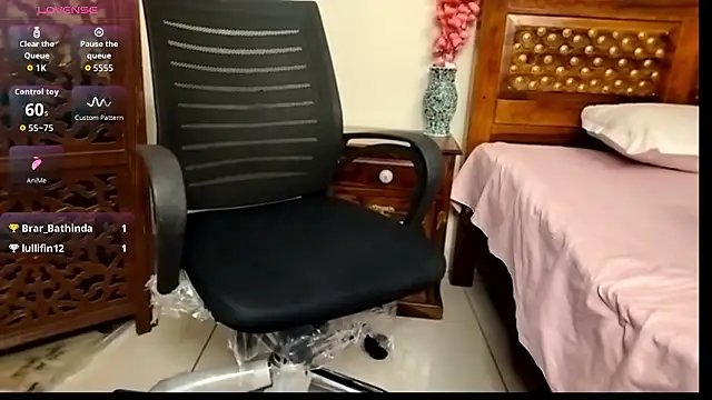 Mistress_Alisaa's cam snapshot