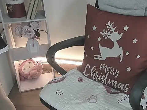 Lee-Young66's cam snapshot