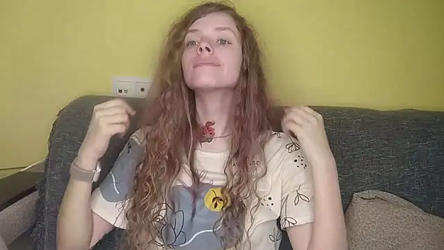 RayaNenlia's cam snapshot