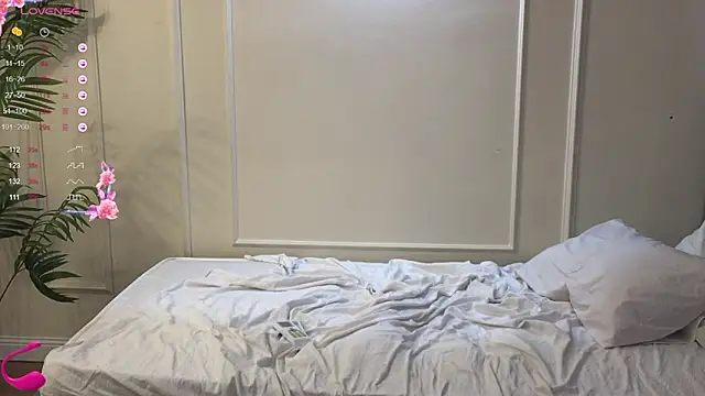 Kuro_Ren live sex cam