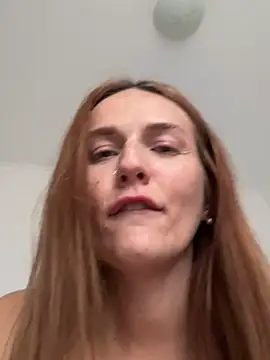 BritneyHall live sex cam