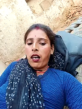 Arti13A live sex cam