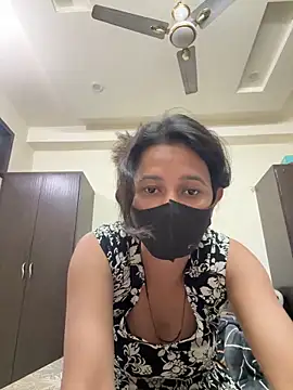 raavigirl's cam snapshot