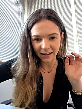 lucie_mehott live sex cam