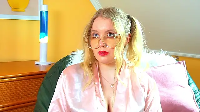 EmilyEvanse's cam snapshot