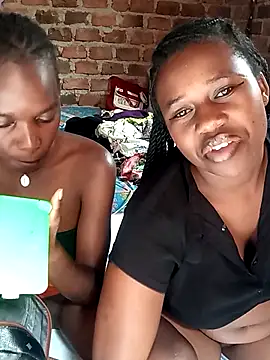 Sassy_boobs21's cam snapshot